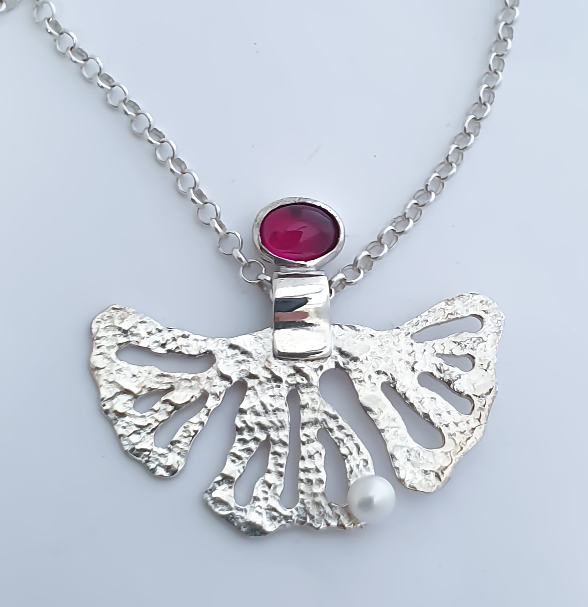 Pendentif MORPHEA "La délicate" (version lunaire)